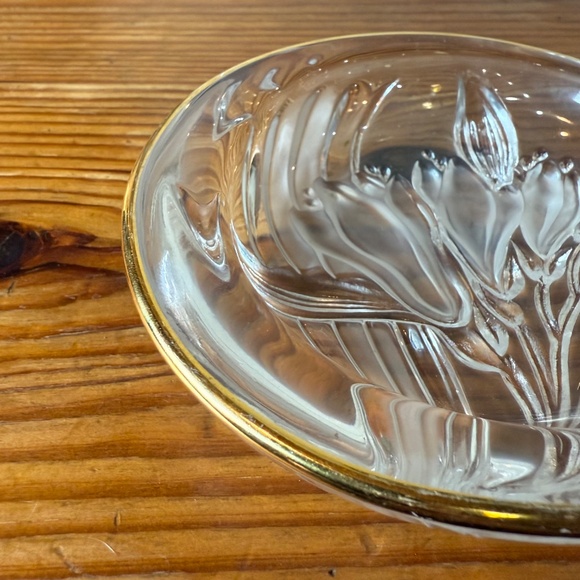 Mikasa Parisian Frosted Iris Glass Dish with Gold Trim – 1980s, Made in Japan - Picture 13 of 15